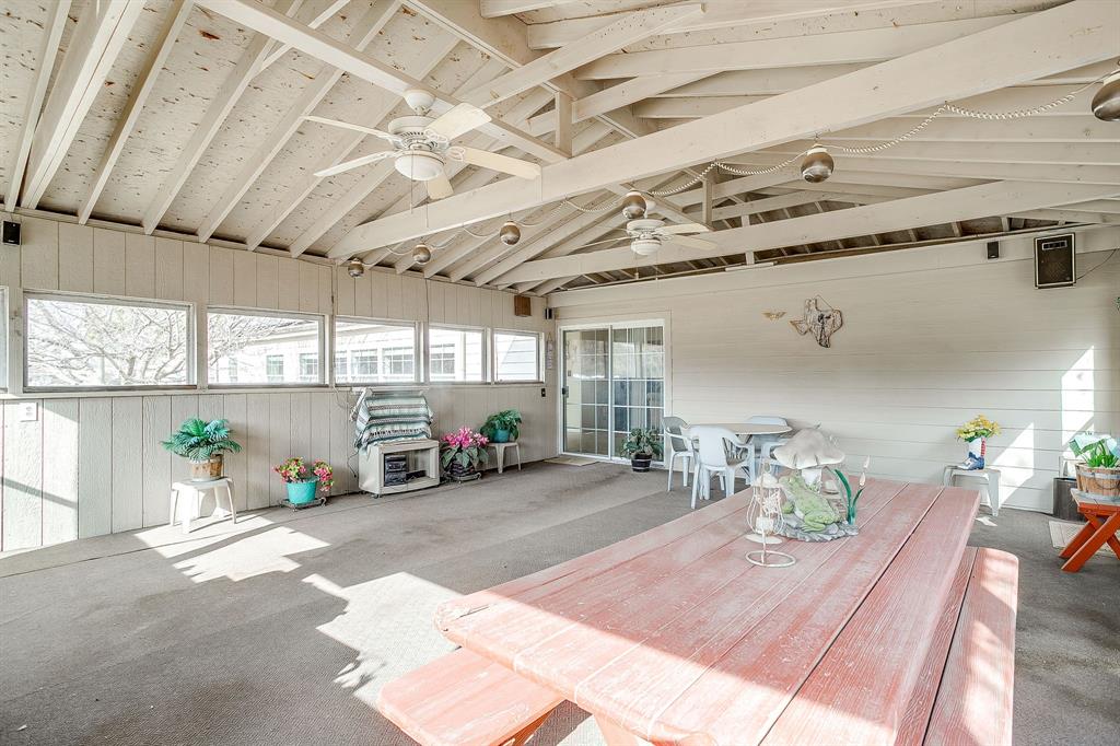 6724 Midway Road Springtown, TX 76082 - Photo 32 of 39