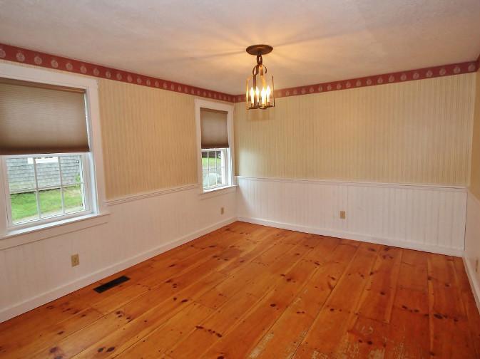 15 Main Street Tenants Harbor, ME 04860 - Photo 10 of 28 Dining Room.