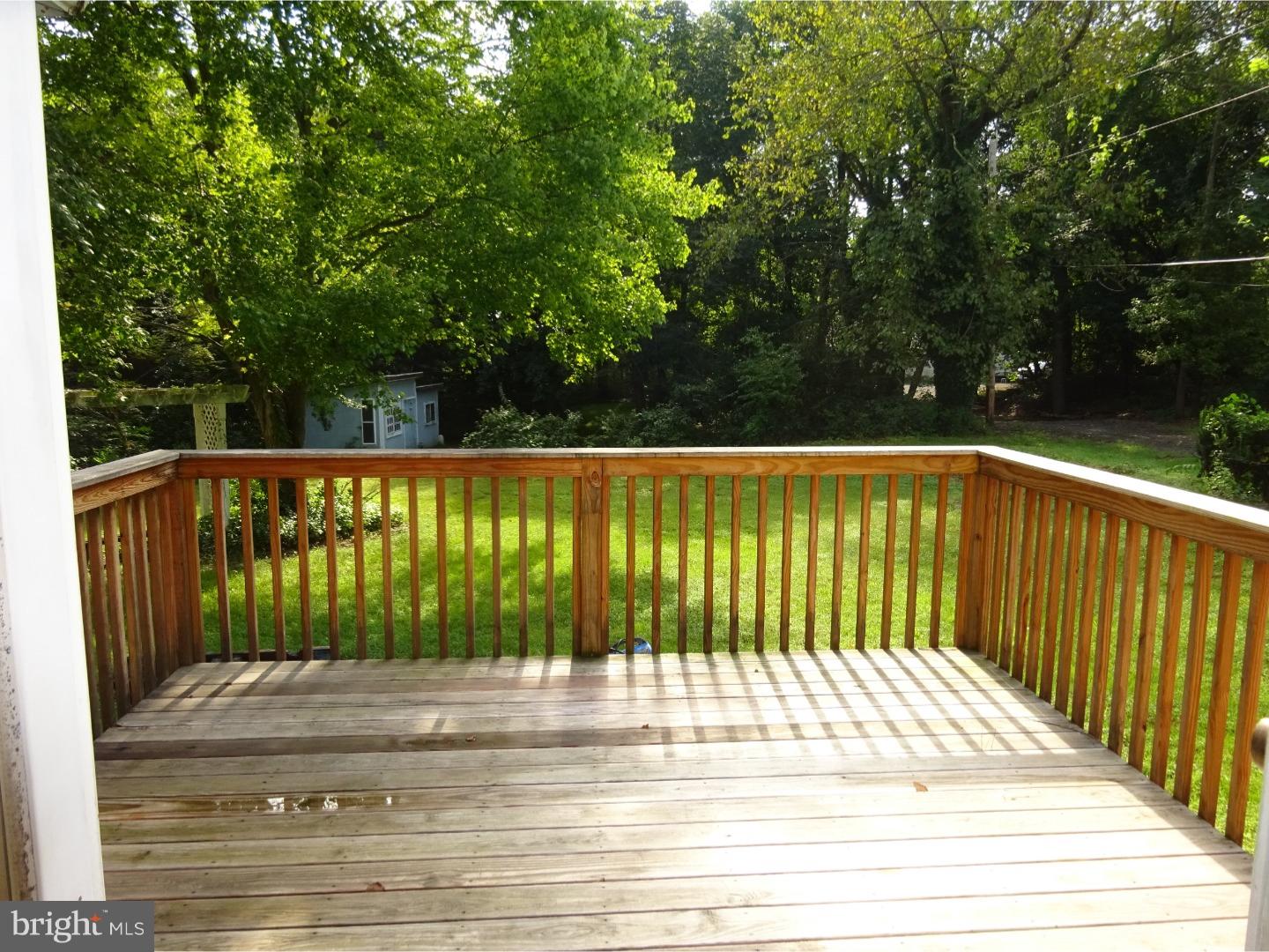700 Henry Street Riverside, NJ 08075 - Photo 8 of 25 Deck