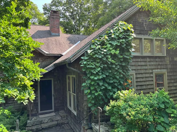 $945,000 | 51 Dusty Ridge Road, Putney, VT 05346