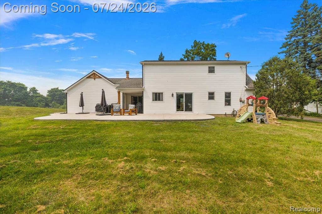 3365 Maybee Road Lake Orion, MI 48359 - Photo 12 of 61