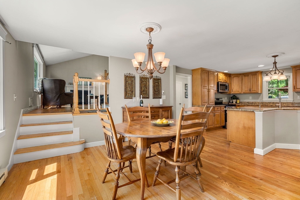 28 Birch Road Andover, MA 01810 - Photo 12 of 40