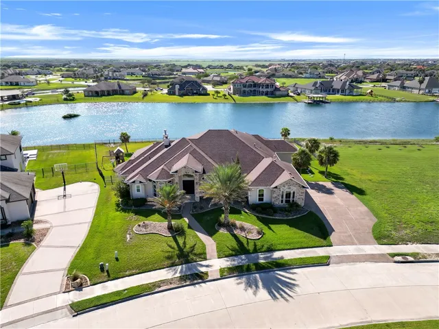 $1,125,000 | 6209 Lago Vista Drive, Corpus Christi, TX 78414