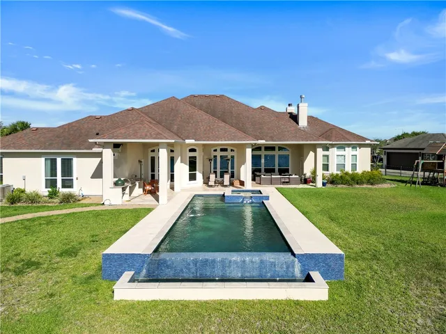 $1,125,000 | 6209 Lago Vista Drive, Corpus Christi, TX 78414