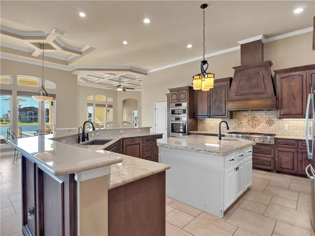 $1,125,000 | 6209 Lago Vista Drive, Corpus Christi, TX 78414