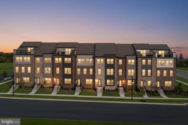 $489,170 | 8658 Lovelace Street, Manassas, VA 20110