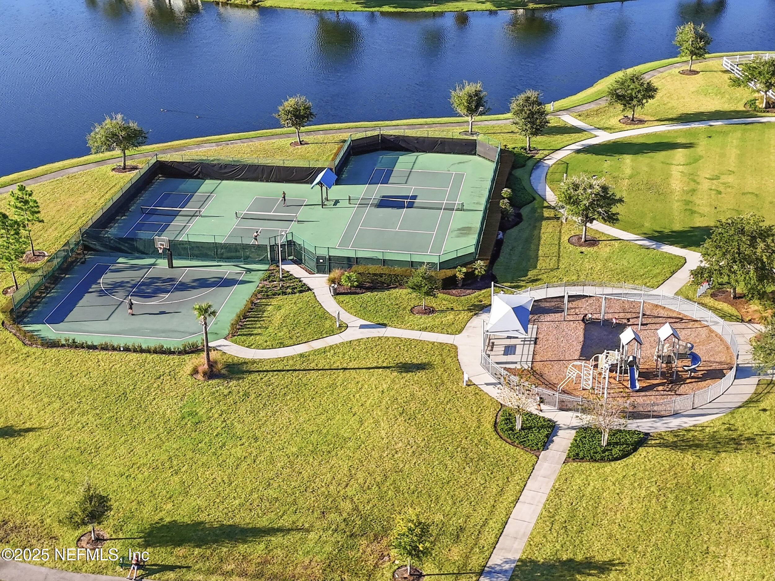 607 Blind Oak Circle St. Augustine, FL 32095 - Photo 33 of 39 a bathroom with a sink