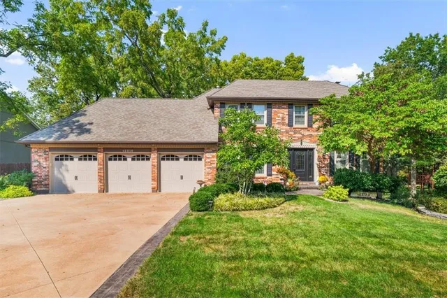 $450,000 | 12310 West 73rd Terrace, Shawnee, KS 66216