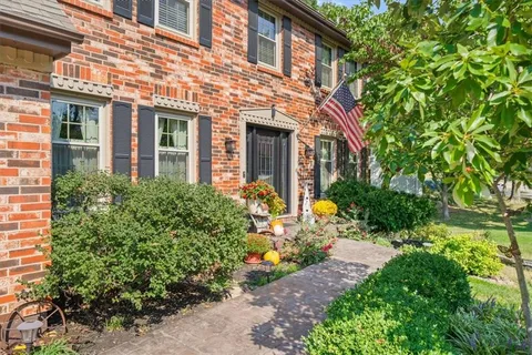 $450,000 | 12310 West 73rd Terrace, Shawnee, KS 66216