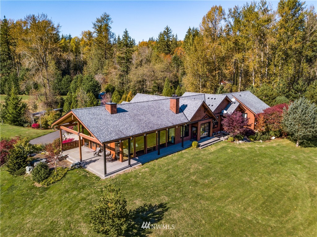 1414 Van Wyck Road Bellingham, WA 98226 - Photo 2 of 31 Gallery Image 2