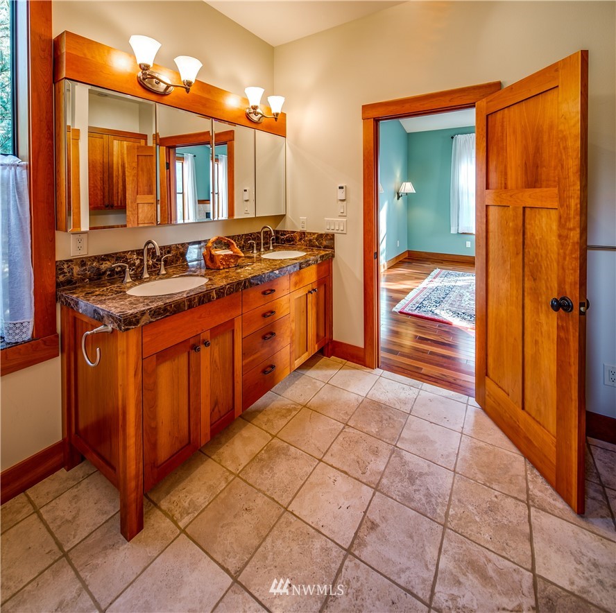 1414 Van Wyck Road Bellingham, WA 98226 - Photo 15 of 31 Gallery Image 15