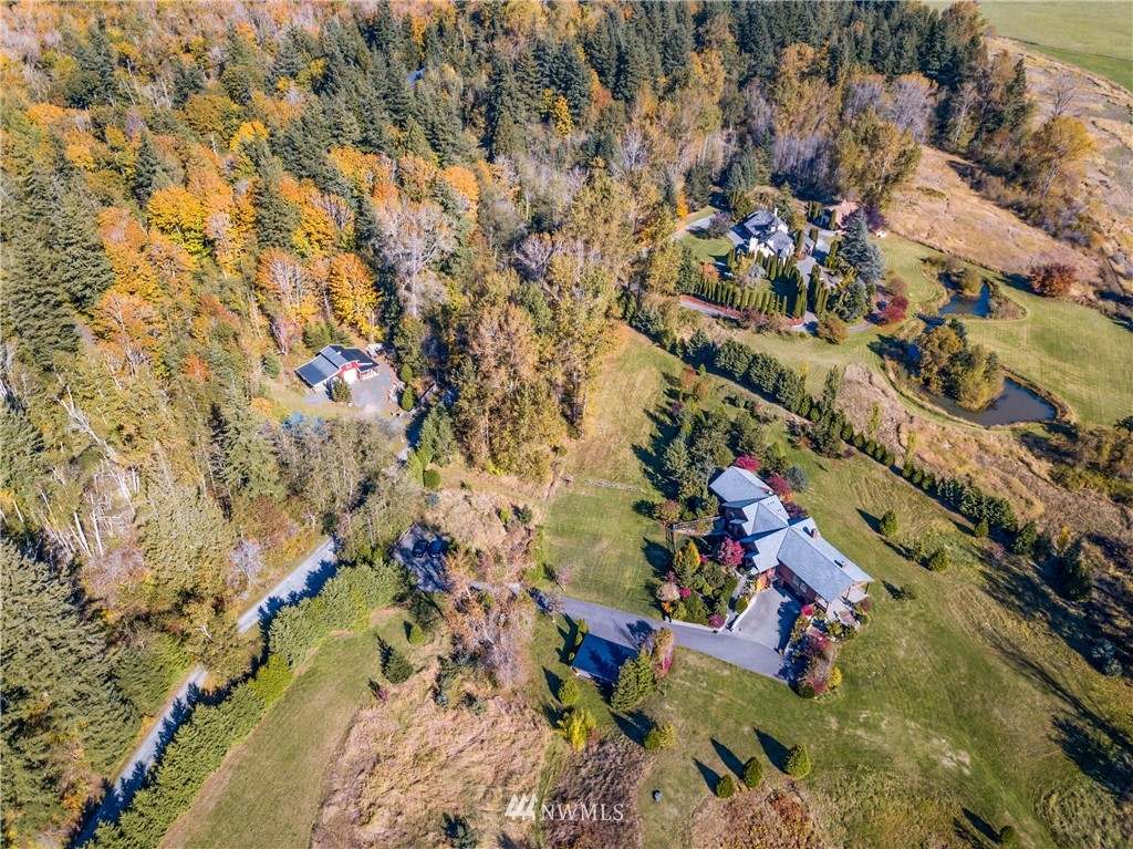 1414 Van Wyck Road Bellingham, WA 98226 - Photo 3 of 31 Gallery Image 3