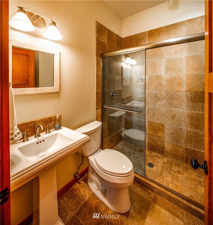 1414 Van Wyck Road Bellingham, WA 98226 - Photo 21 of 31 Gallery Image 21