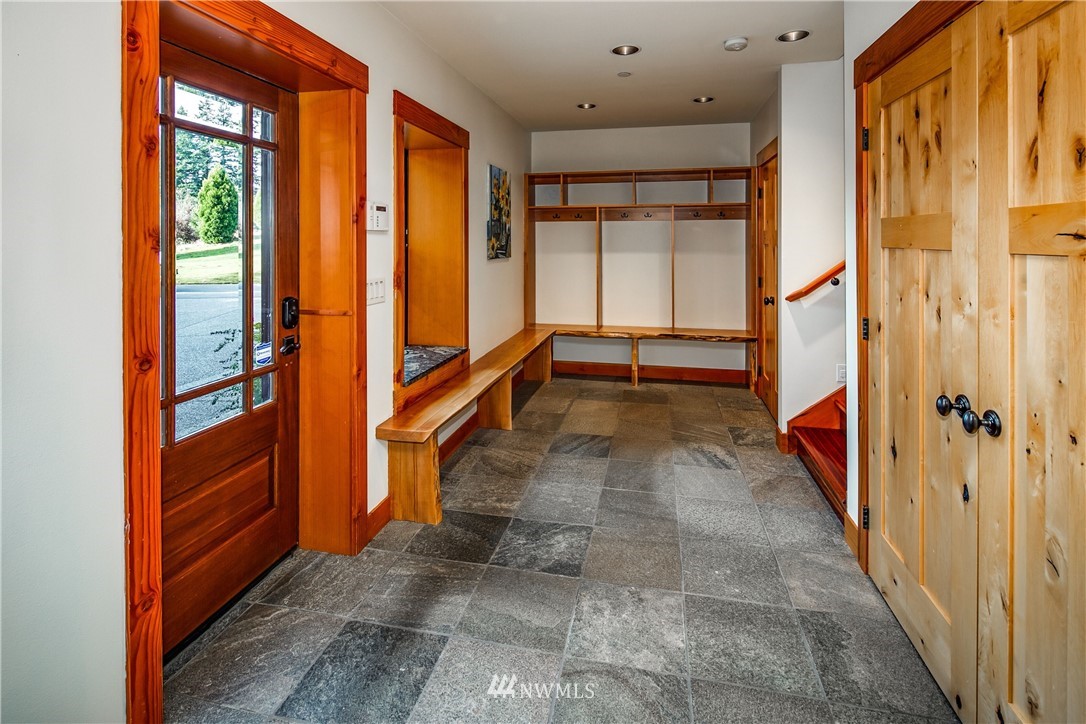 1414 Van Wyck Road Bellingham, WA 98226 - Photo 23 of 31 Gallery Image 23