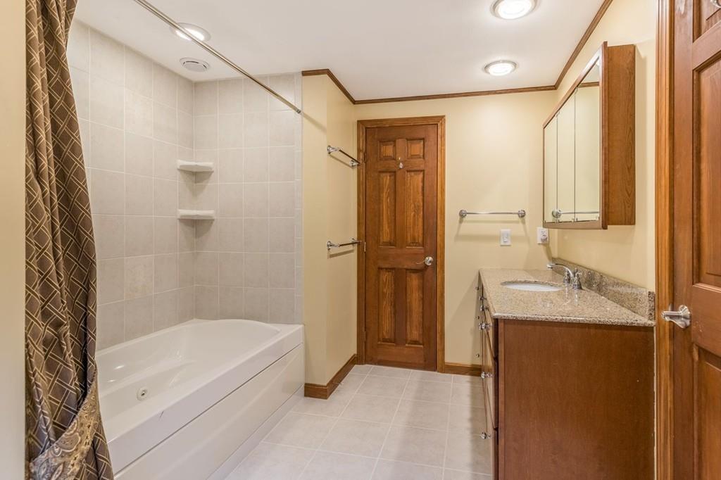16 Howlett Street Topsfield, MA 01983 - Photo 17 of 40 Gallery Image 17