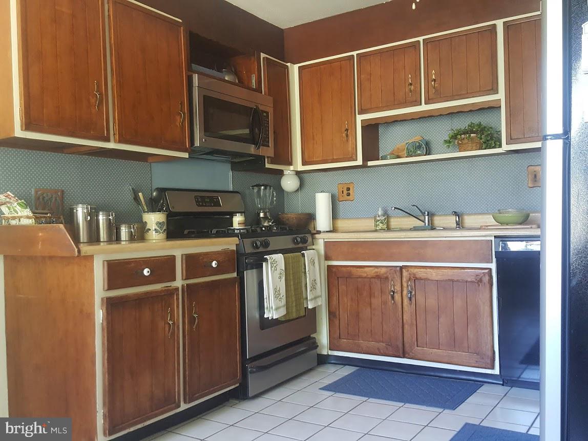 3341 Kent Road Bensalem, PA 19020 - Photo 18 of 52 Gallery Image 18