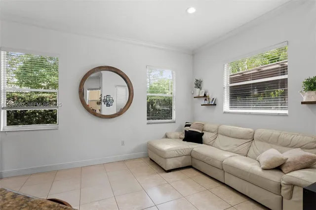 $6,100 | 9339 Southwest 98th Place, Miami, FL 33176