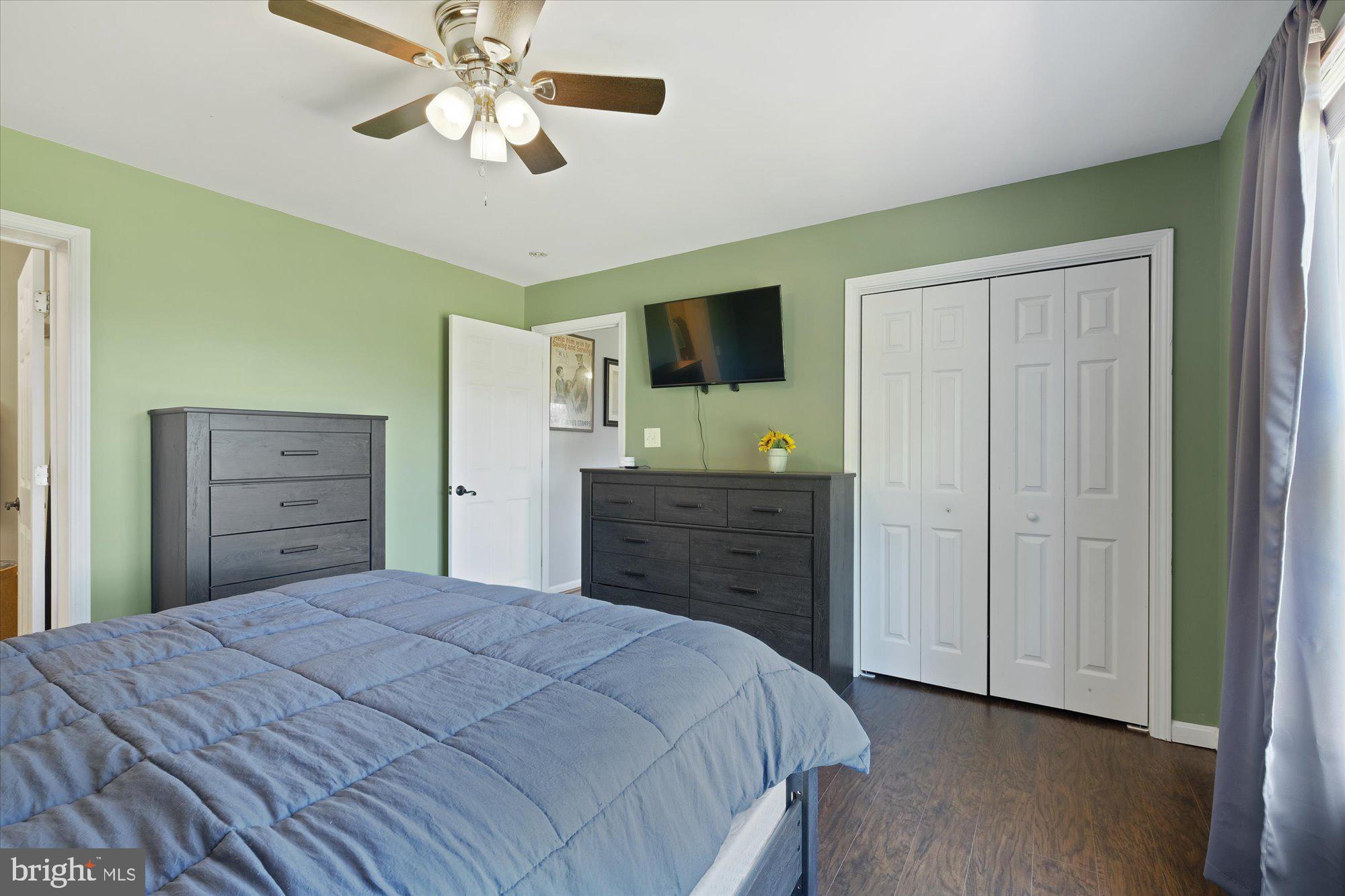 12039 Itnyre Road Smithsburg, MD 21783 - Photo 18 of 35 Primary Bedroom