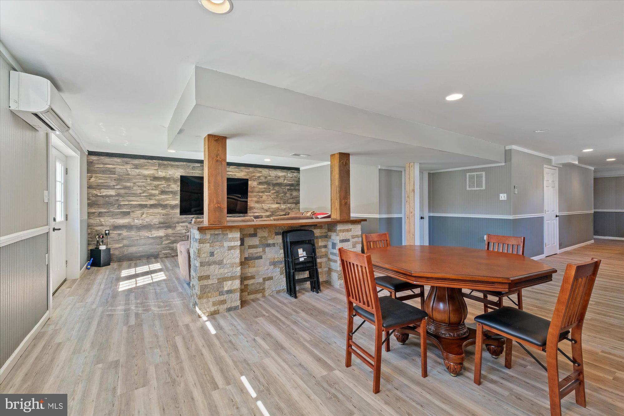 12039 Itnyre Road Smithsburg, MD 21783 - Photo 26 of 35 Lots of room!