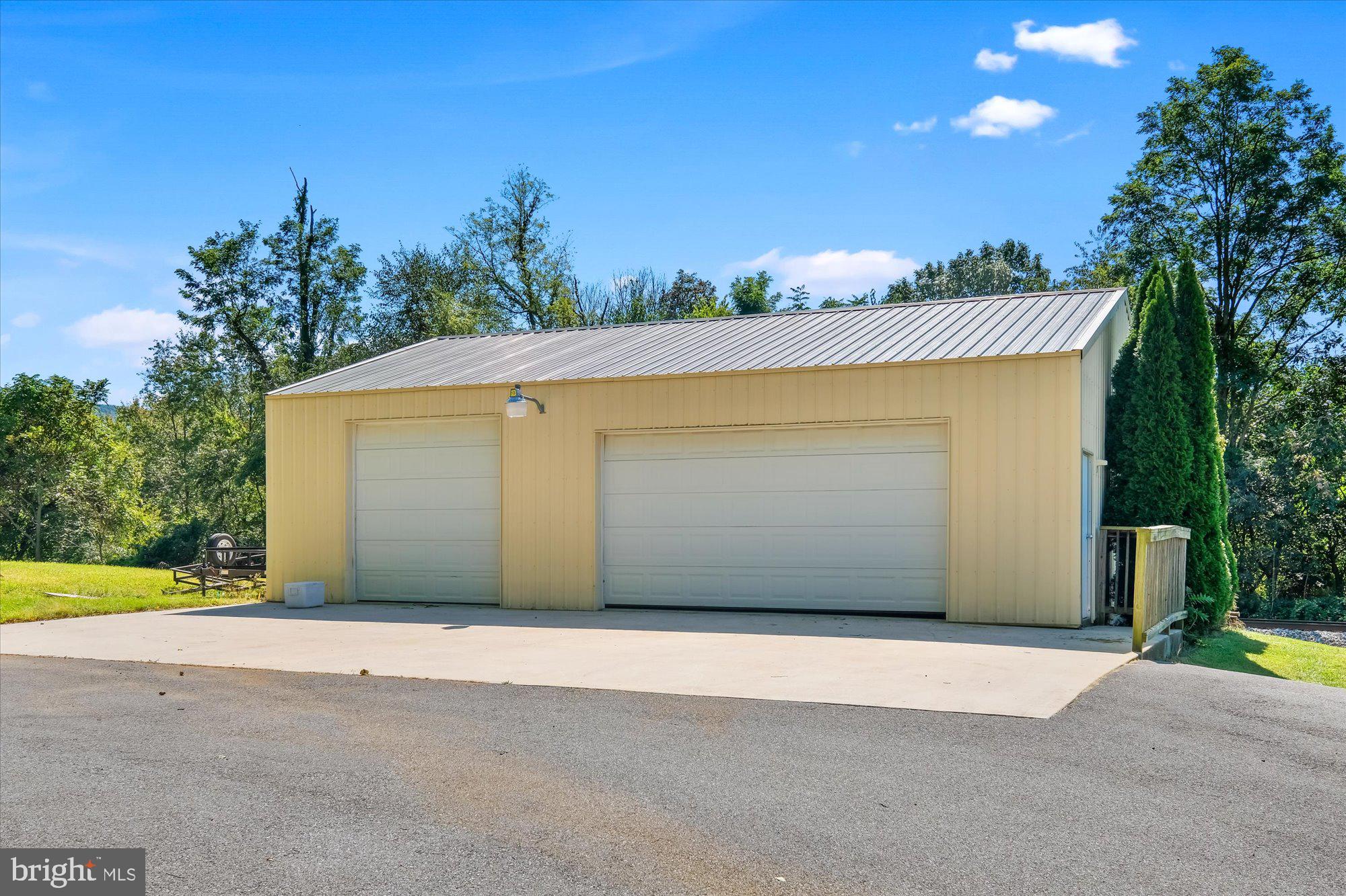 12039 Itnyre Road Smithsburg, MD 21783 - Photo 31 of 35 Huge Detached Garage