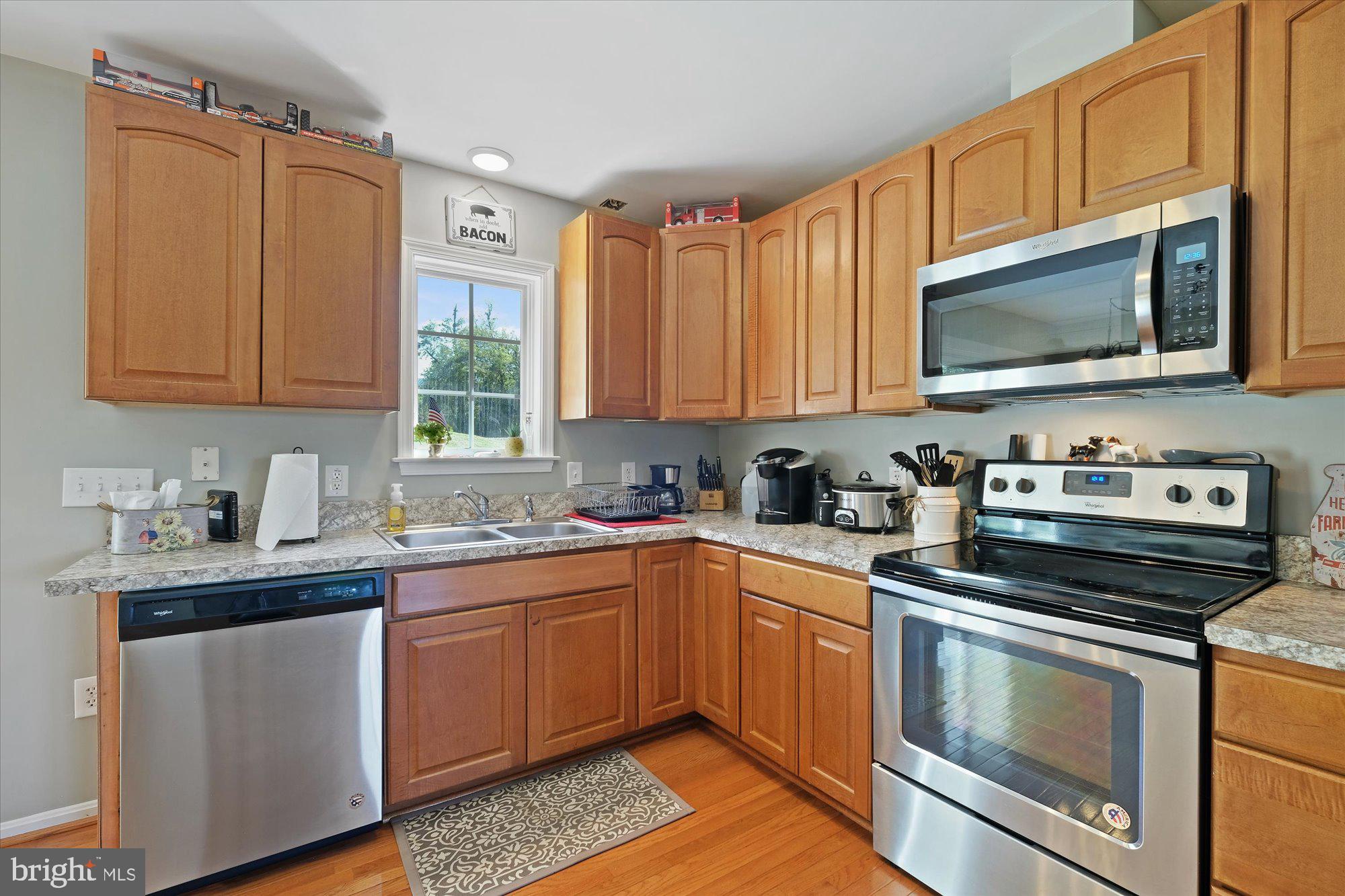 12039 Itnyre Road Smithsburg, MD 21783 - Photo 9 of 35 Kitchen