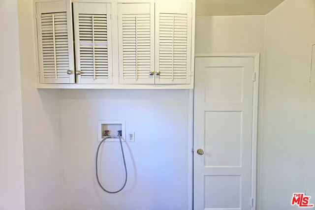 $3,750 | 9966 Glencrest Circle, Burbank, CA 91504