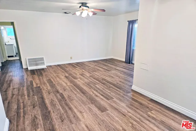 $3,750 | 9966 Glencrest Circle, Burbank, CA 91504