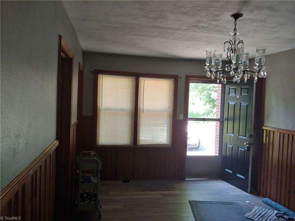 121 Cardinal Road Madison, NC 27025 - Photo 8 of 18 Dinning Rm