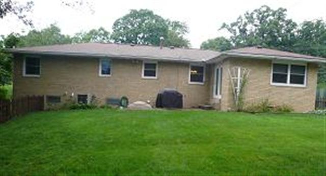 412 Arnold Road East Peoria, IL 61611 - Photo 2 of 15 Gallery Image 2