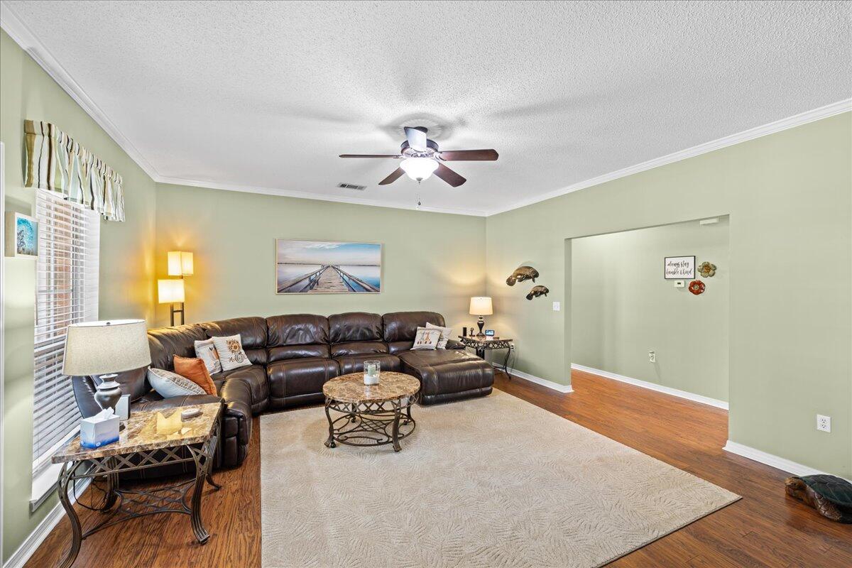 306 Tala Way Niceville, FL 32578 - Photo 15 of 47 a living room with furniture
