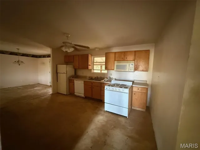 $130,000 | 24900 Highway 32, Belleview, MO 63623