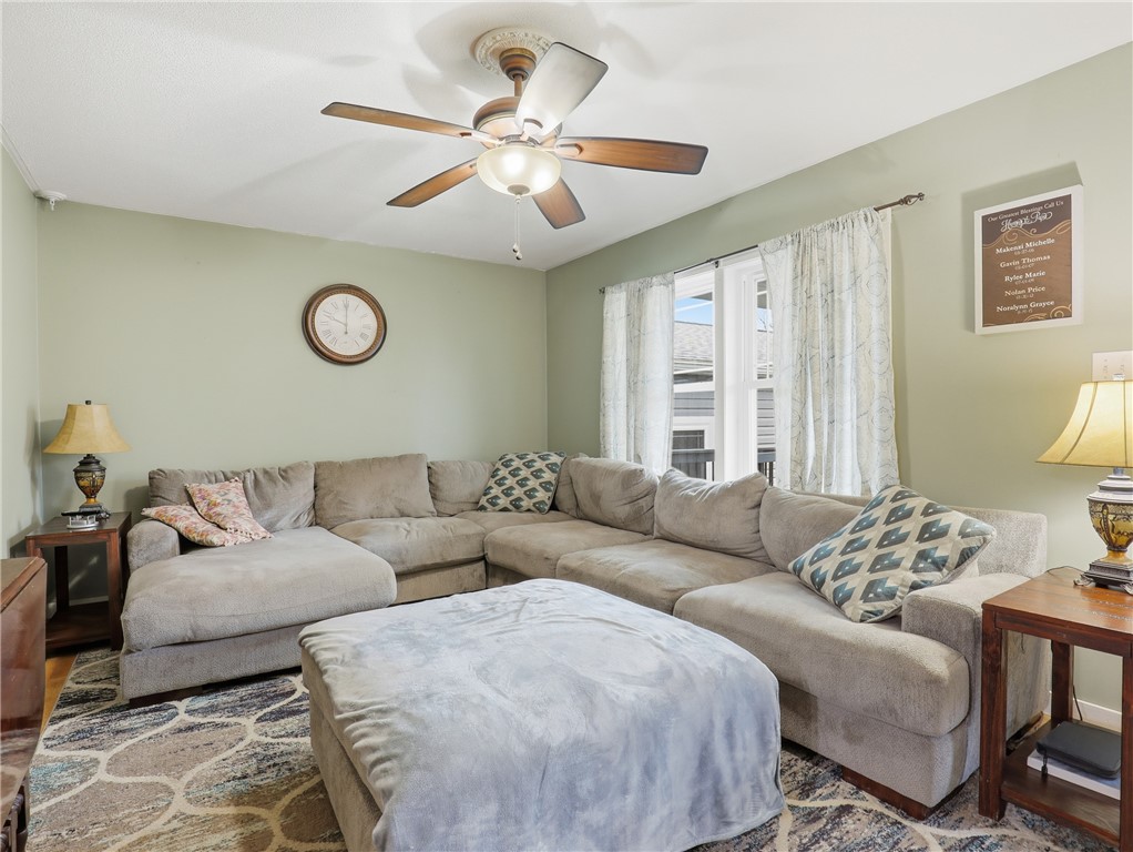 35 Christopher Road Chemung, NY 14825 - Photo 4 of 49