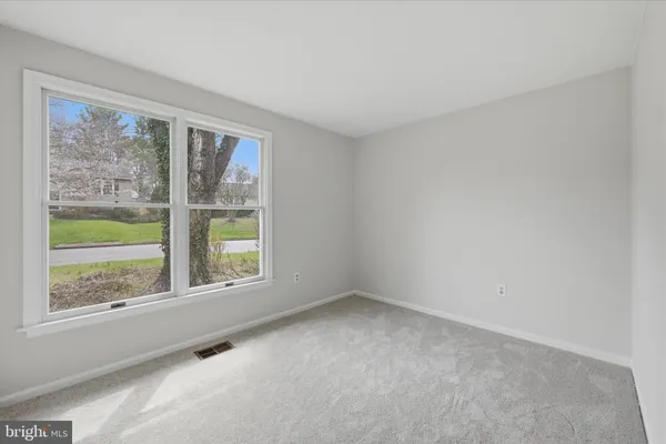 $610,000 | 126 Applewood Court, Hamilton, VA 20158