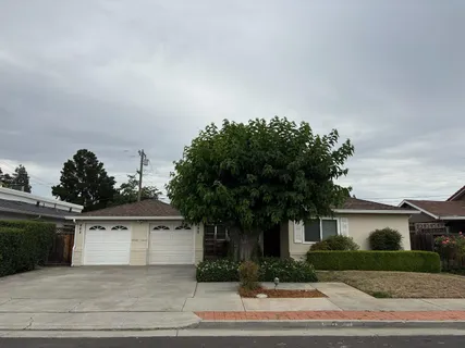 $3,590 | 482 Nottingham Way, Campbell, CA 95008