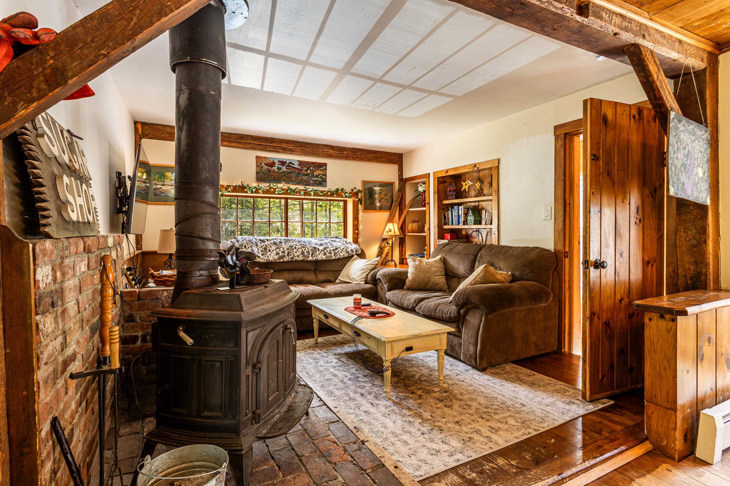 102 Brooks Road Ludlow, VT 05149 - Photo 13 of 52