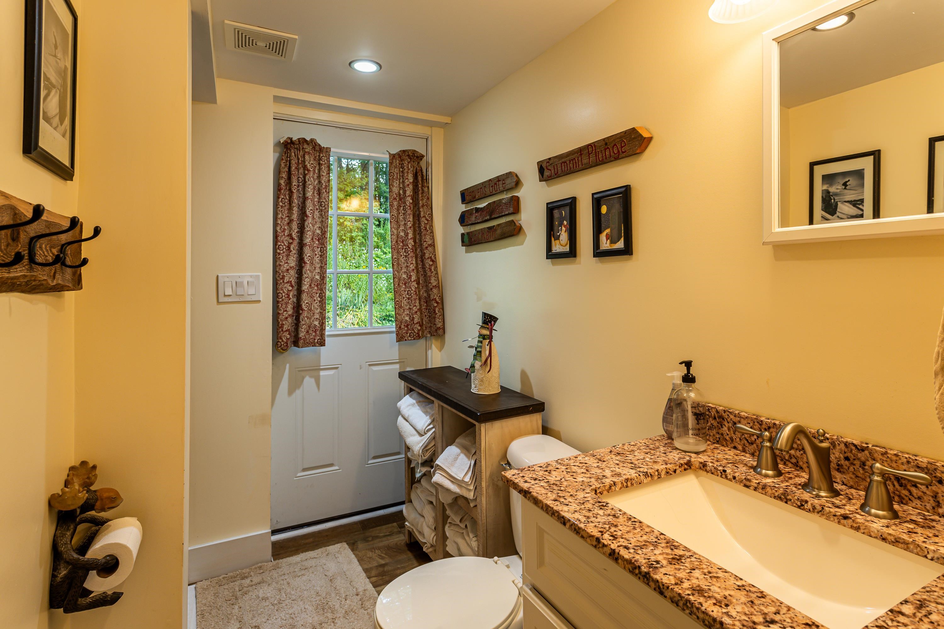 102 Brooks Road Ludlow, VT 05149 - Photo 23 of 52