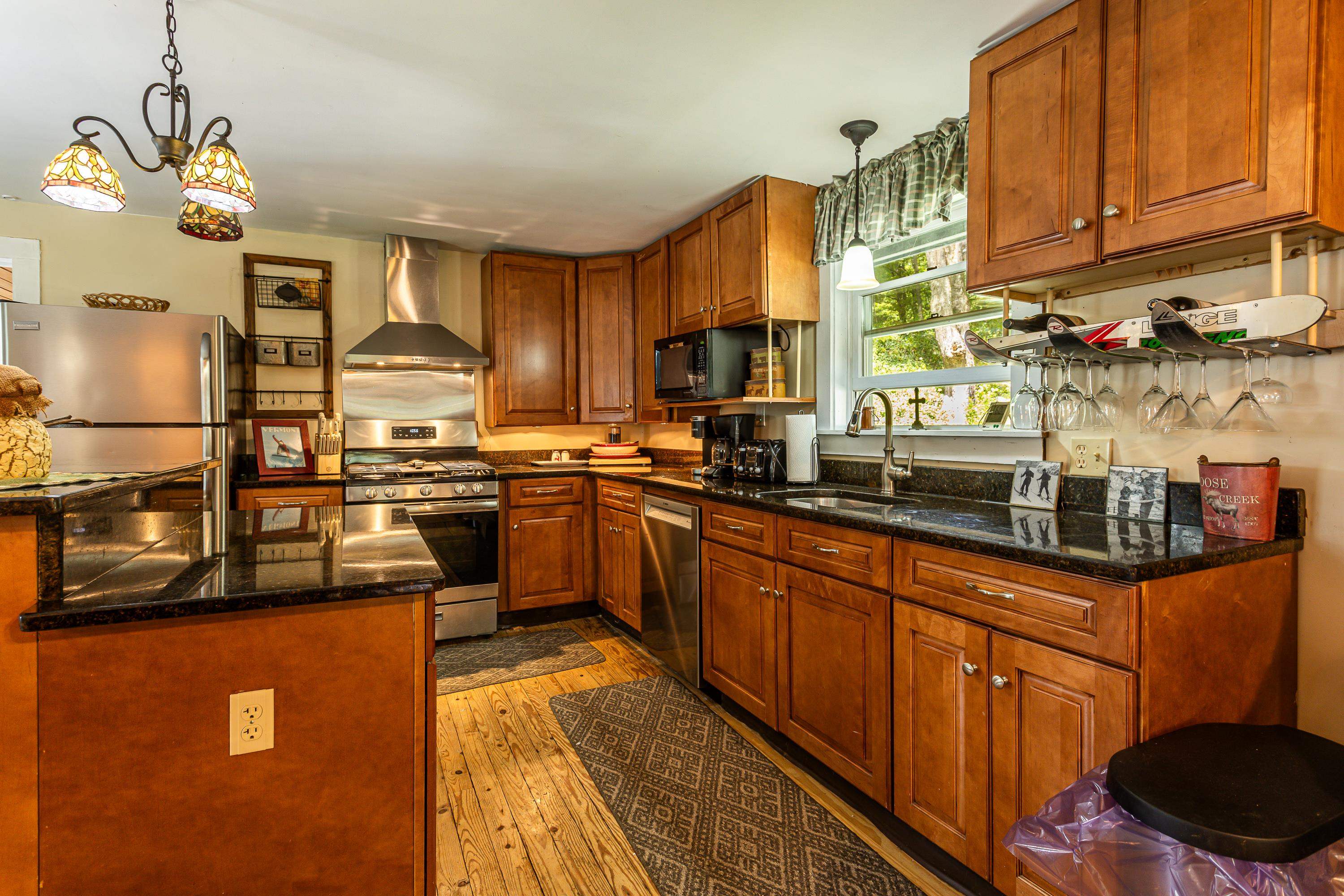 102 Brooks Road Ludlow, VT 05149 - Photo 3 of 52