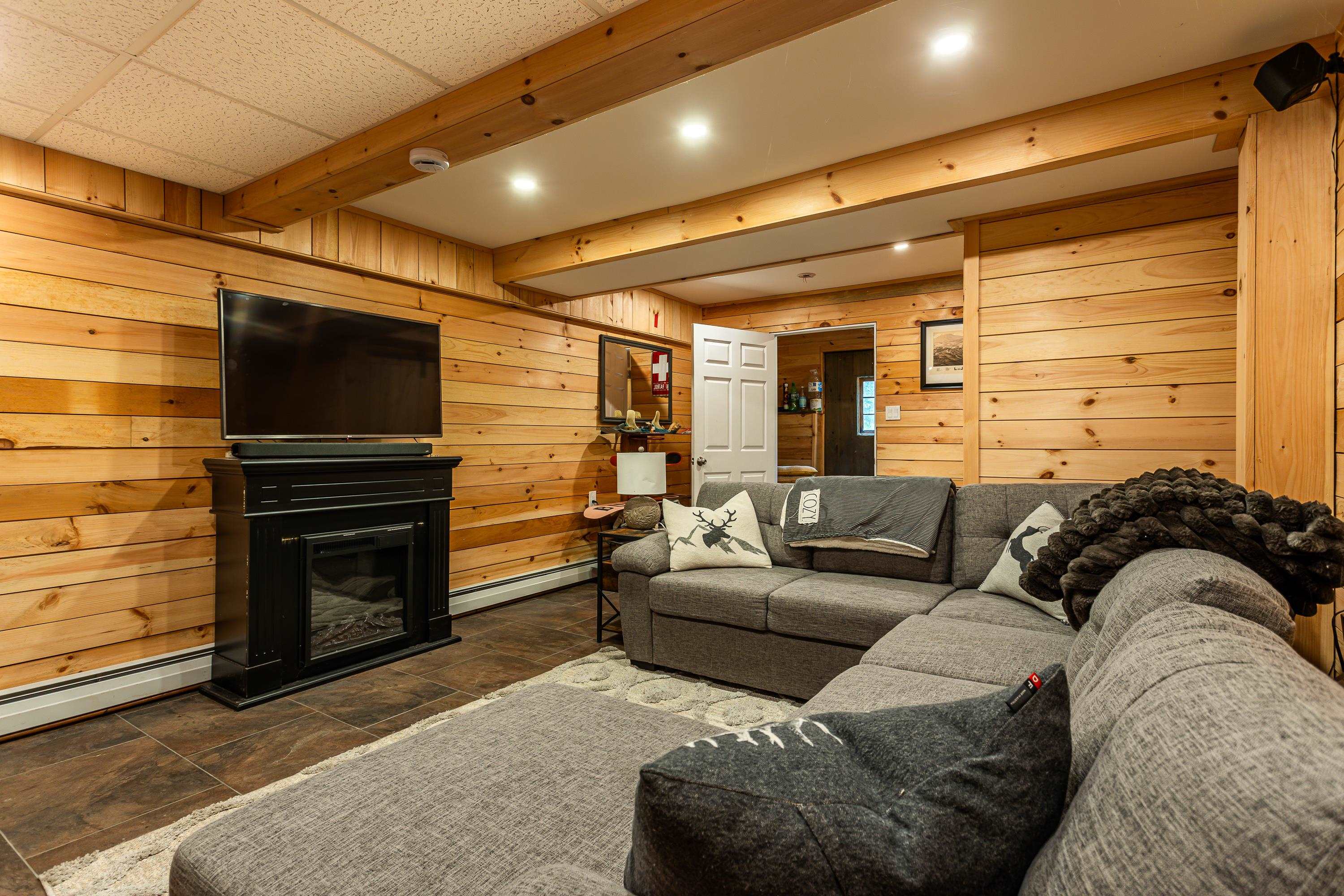 102 Brooks Road Ludlow, VT 05149 - Photo 34 of 52