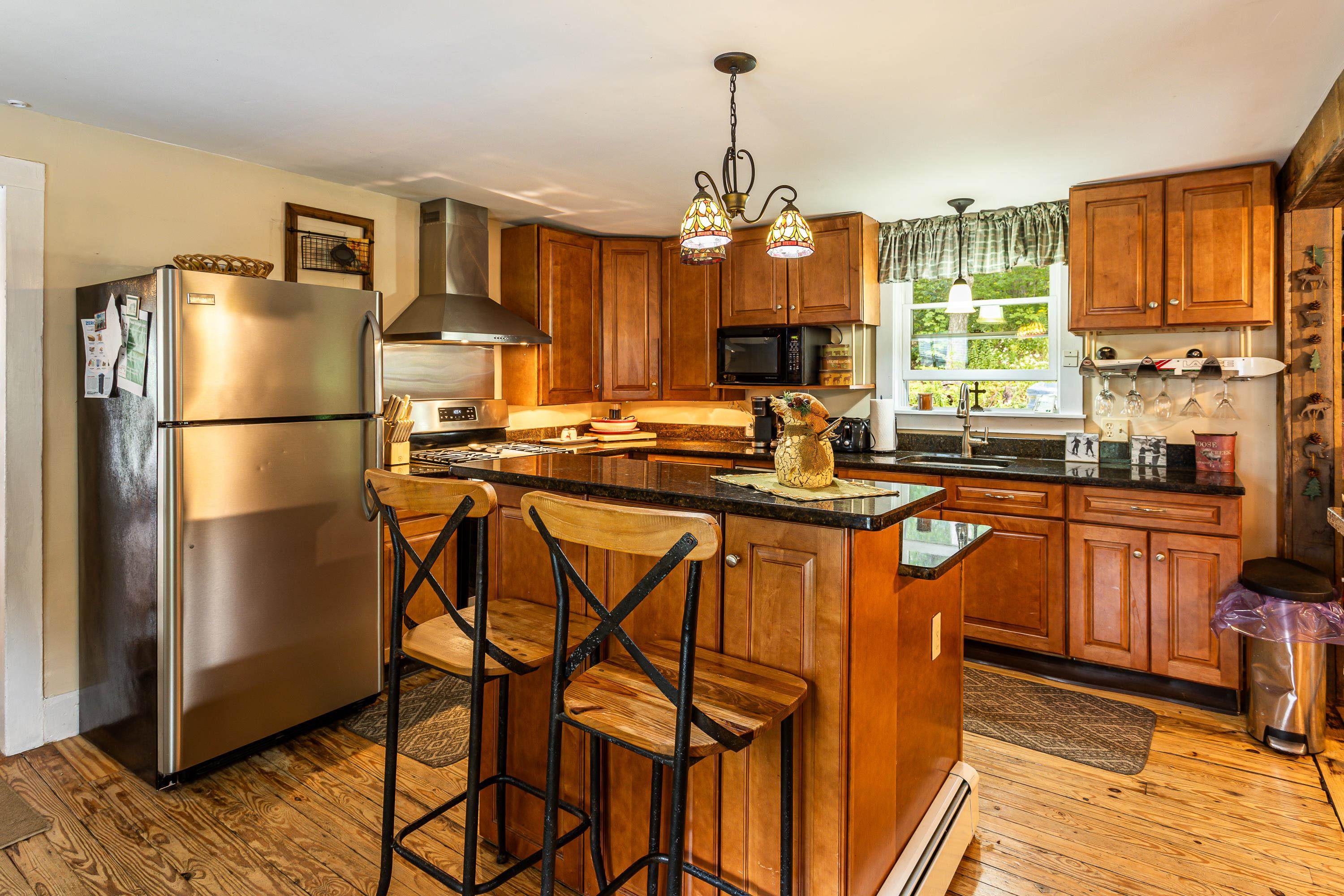 102 Brooks Road Ludlow, VT 05149 - Photo 4 of 52