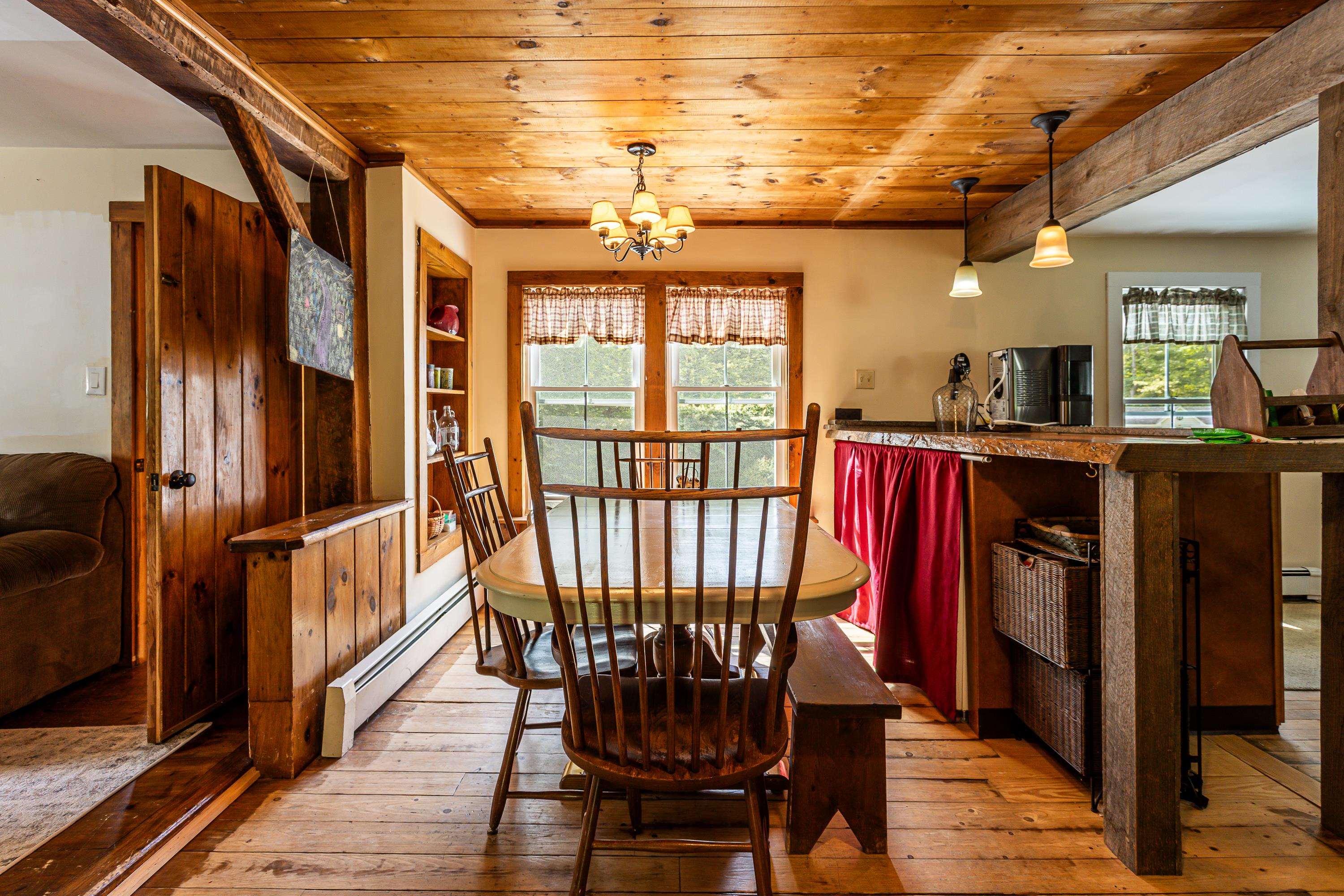 102 Brooks Road Ludlow, VT 05149 - Photo 8 of 52