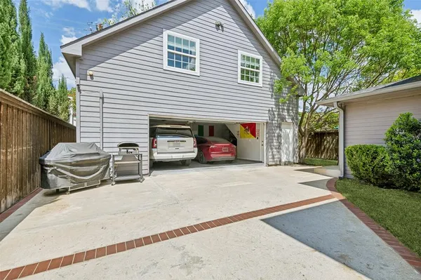 $15,000 | 4556 Belclaire Avenue, Highland Park, TX 75205