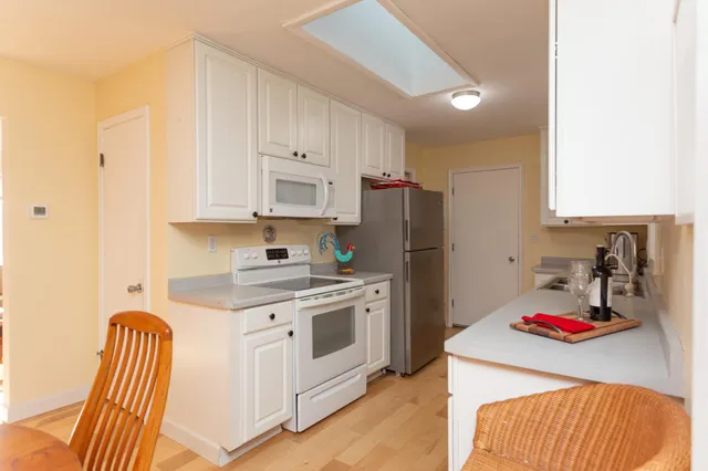 $292,500 | 1020 Hawthorne Street, Red Wing, MN 55066