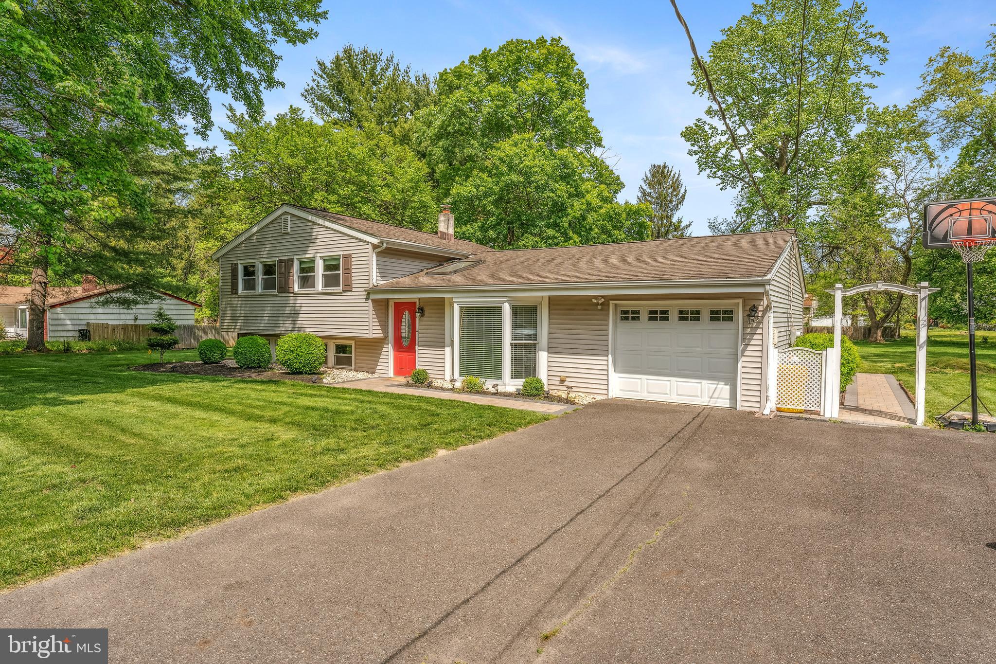 50 Penn Lyle Road Princeton Junction, NJ 08550 - Photo 3 of 35