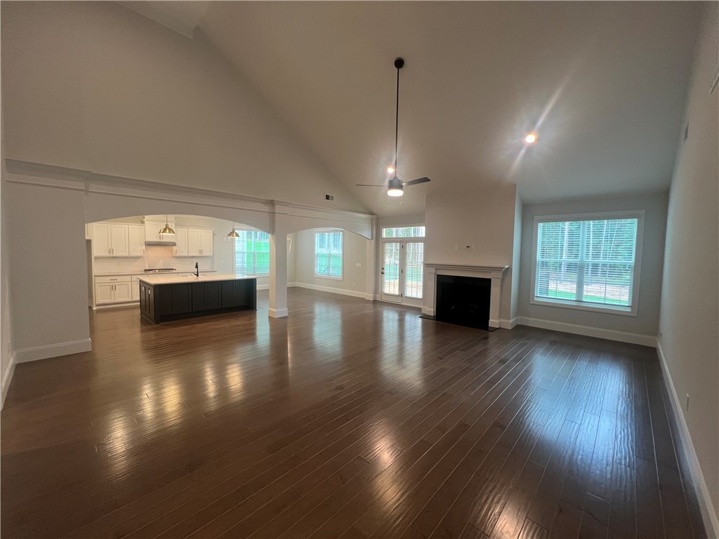121 Rickys Path Easley, SC 29642 - Photo 8 of 24 Gallery Image 8
