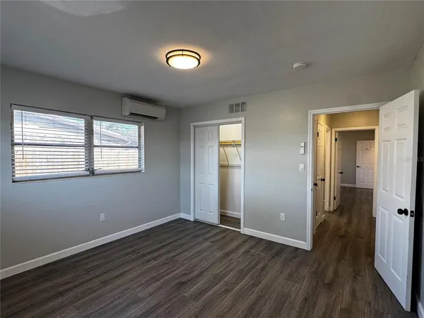$2,400 | 2624 Sunnybrook Drive, Sarasota, FL 34239