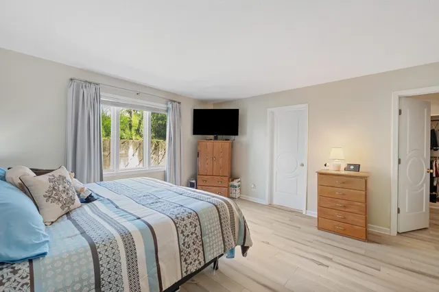 $585,000 | 1802 Lakeshore Drive, Unit 6, St. Joseph, MI 49085