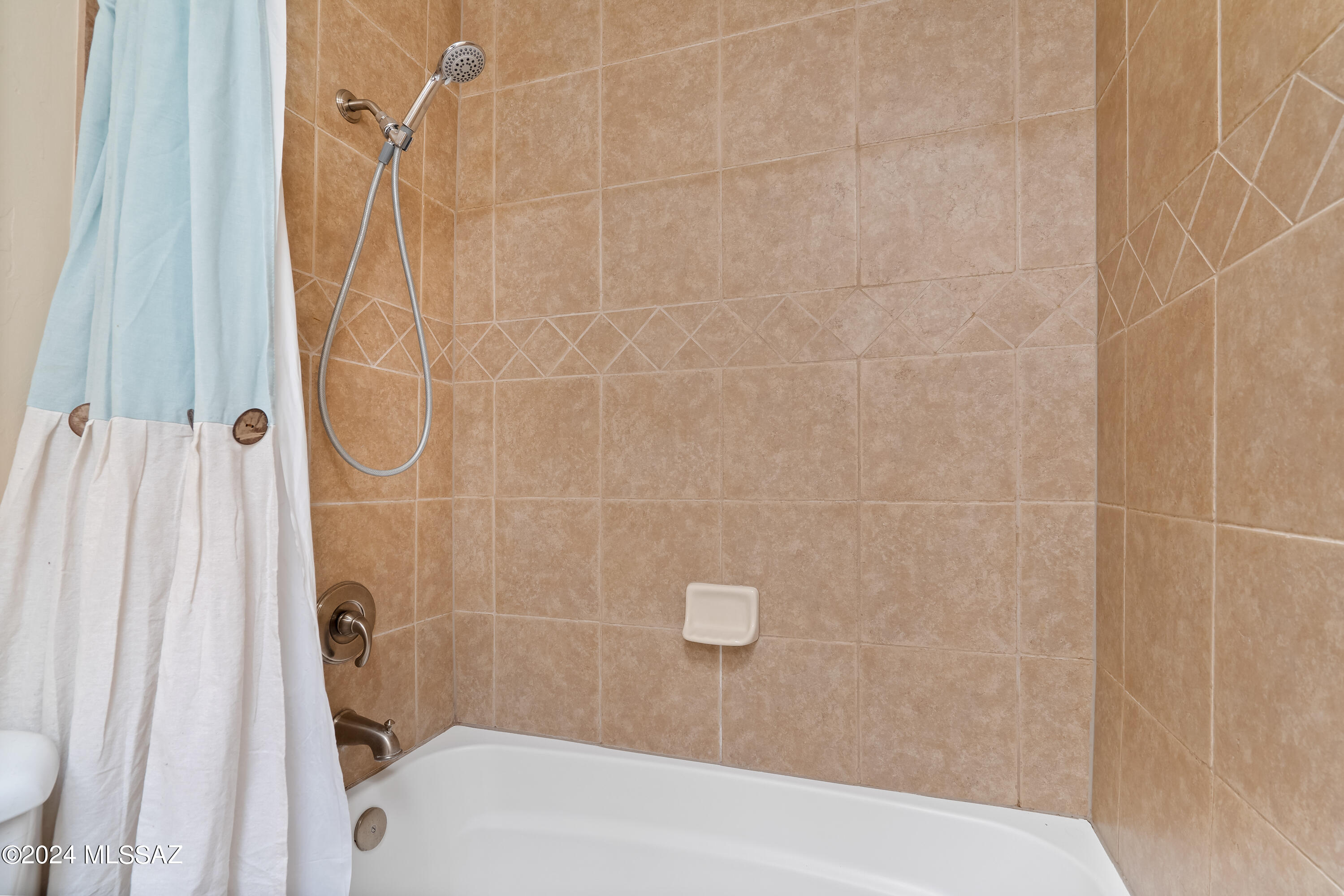 2810 East Andrada Road Vail, AZ 85641 - Photo 18 of 34 Gallery Image 18