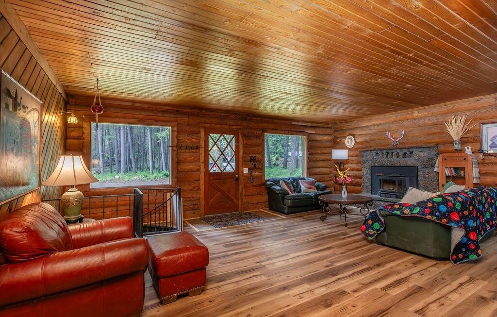 2313 Hickey Way Addy, WA 99101 - Photo 11 of 30