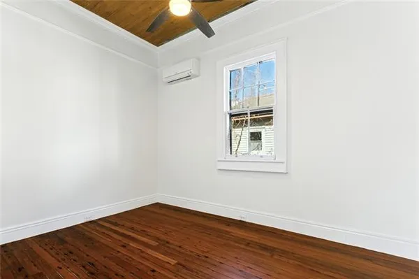 $1,300 | 421 St Maurice Avenue, New Orleans, LA 70117