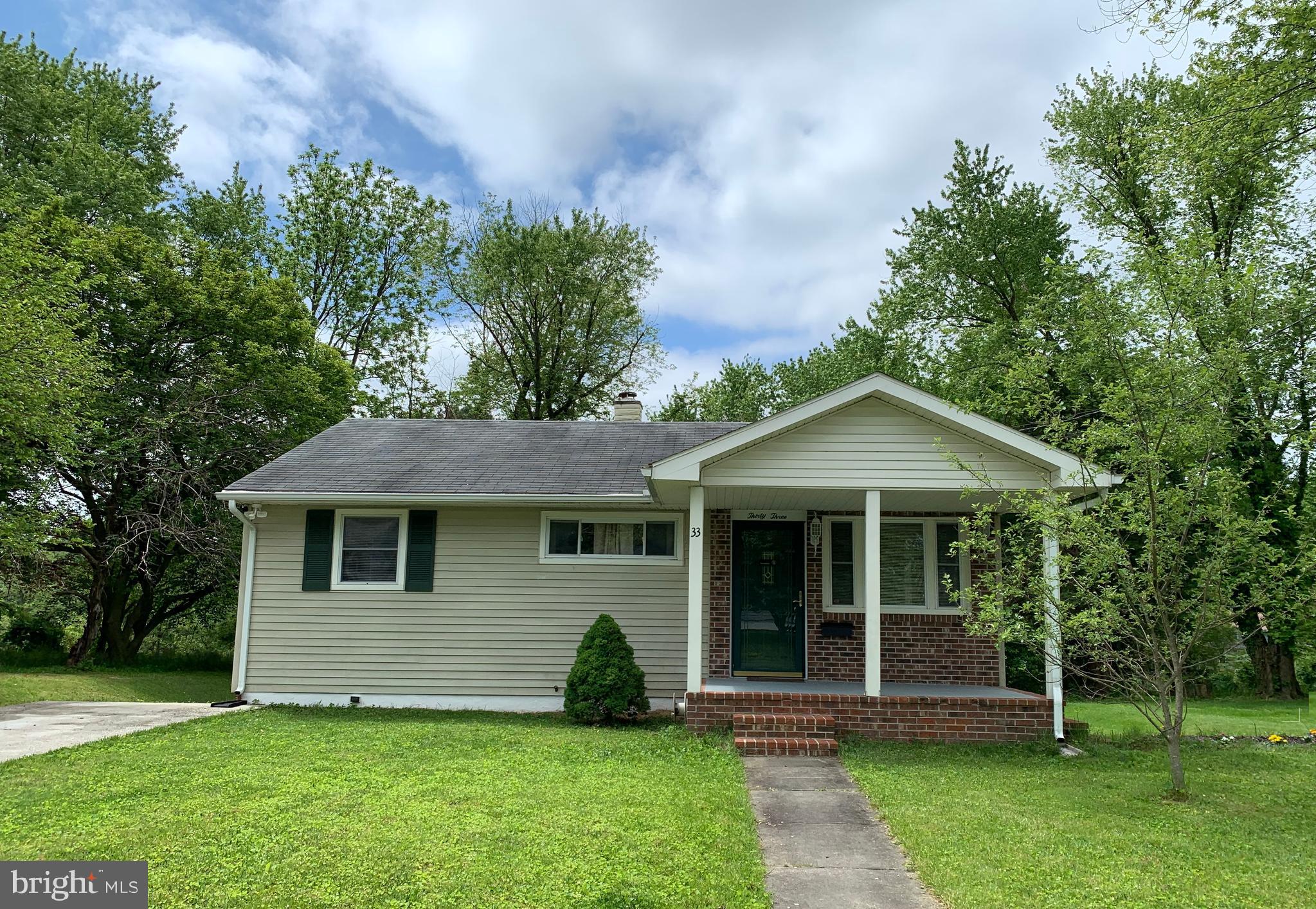 33 Wengate Road Owings Mills, MD 21117 - Photo 1 of 16 Nice covered front porch